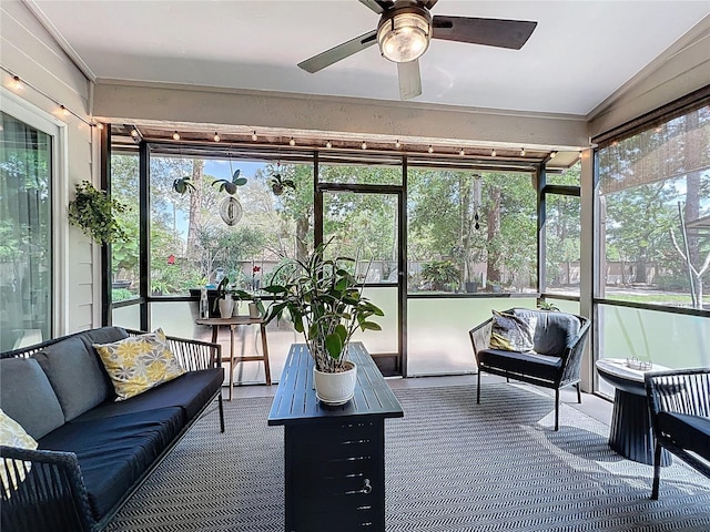 419 Newton Pl, Longwood, FL 32779 - sunroom featuring an outdoor hangout area and a ceiling fan