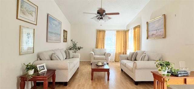 329 Kantor Blvd, Casselberry, FL 32707 - living area with light wood-style floors, vaulted ceiling, ceiling fan, and baseboards
