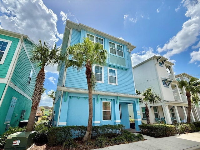 7968 Shaker St, Kissimmee, FL 34747 - view of front of house featuring stucco siding