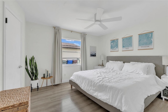 4636 Mesa Verde Dr, Saint Cloud, FL 34769 - bedroom featuring light wood-style floors and a ceiling fan
