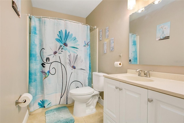 400 Shelby Ct, Apopka, FL 32712 - full bath with tile patterned floors, vanity, toilet, and curtained shower