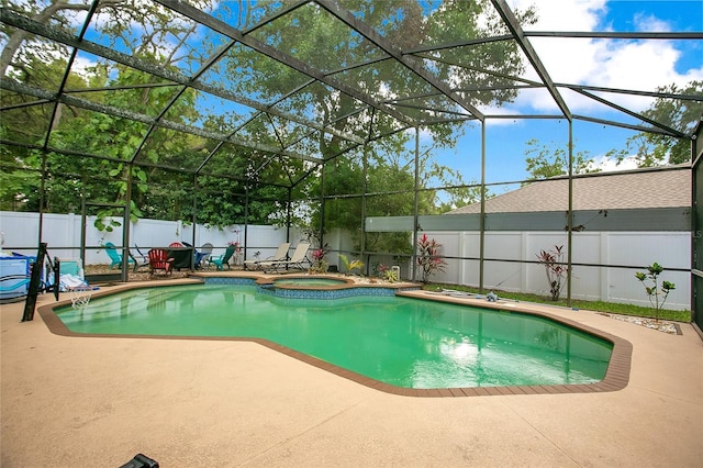 400 Shelby Ct, Apopka, FL 32712 - view of pool with an in-ground hot tub, a patio area, a fenced backyard, and glass enclosure