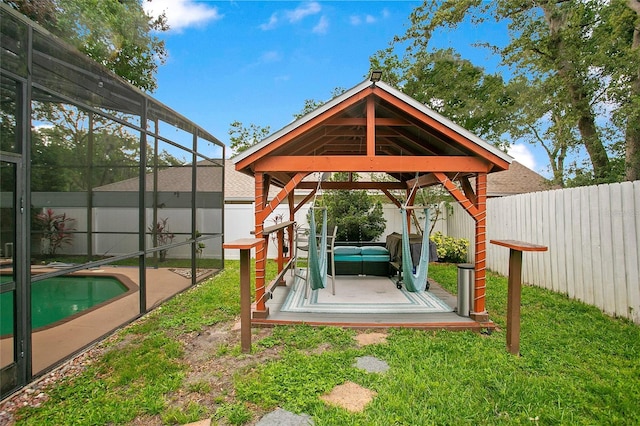 400 Shelby Ct, Apopka, FL 32712 - fenced backyard featuring a gazebo and a lanai