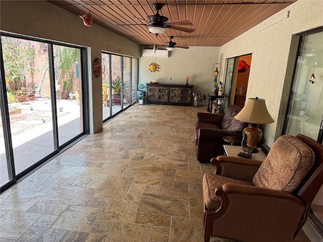 913 Red Fox Rd, Altamonte Springs, FL 32714 - community lobby with a textured wall