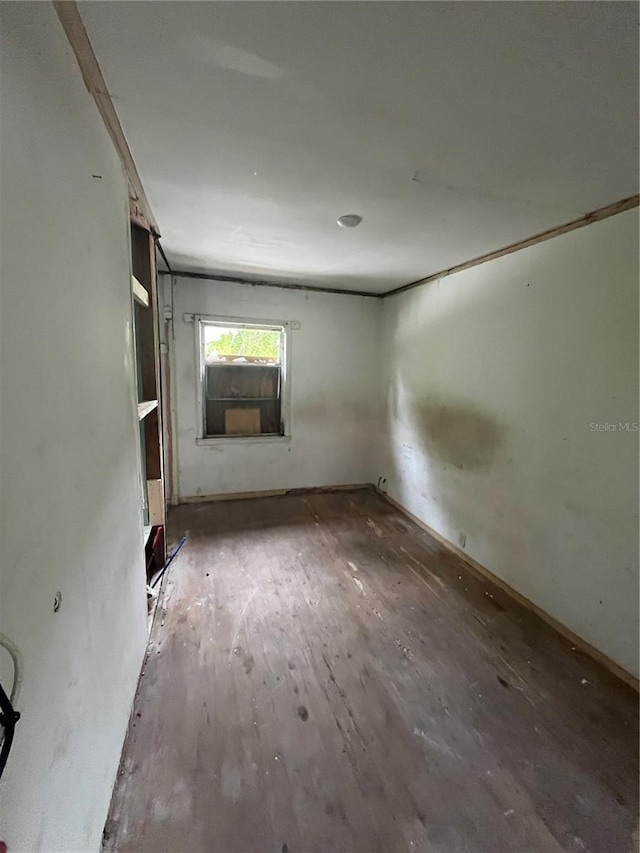 1905 S Westmoreland Dr, Orlando, FL 32805 - unfurnished room with wood finished floors