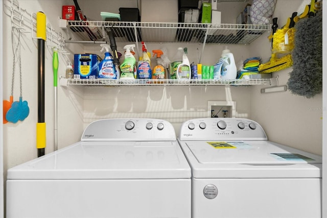 2808 Osprey Cove Pl Unit 201, Kissimmee, FL 34746 - laundry area with washing machine and clothes dryer
