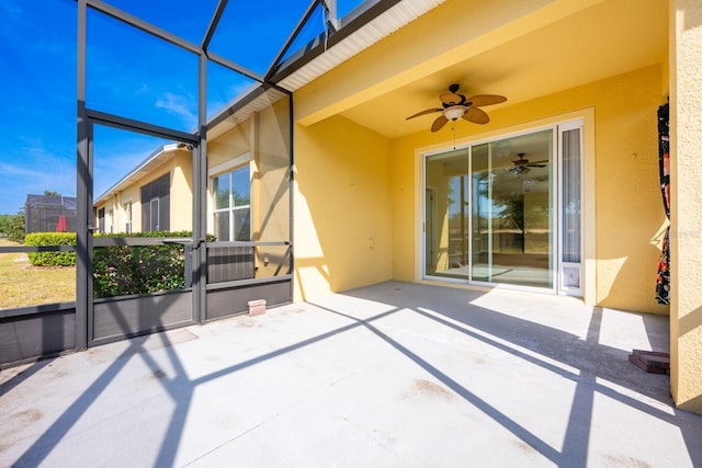 3205 Sonesta Ct Unit F, Clermont, FL 34711 - unfurnished sunroom with ceiling fan and a healthy amount of sunlight