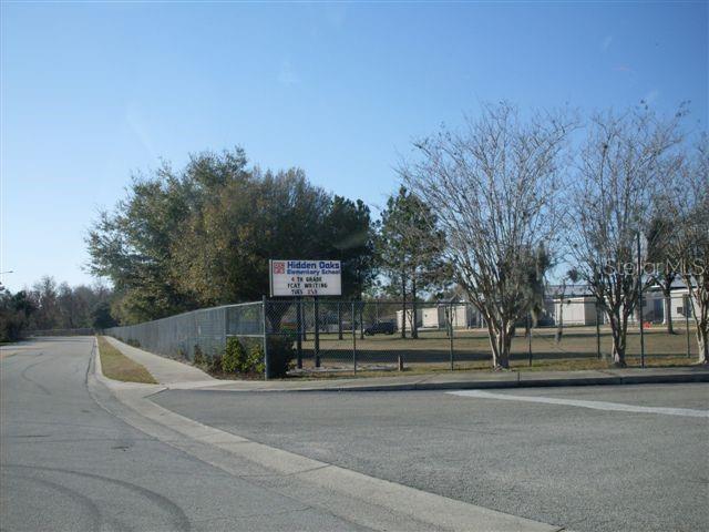 Suburban Dr, Orlando, FL 32829 - photo 5