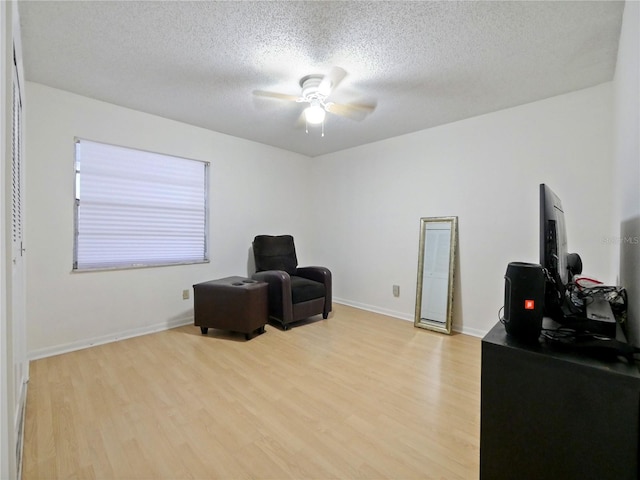 4025 Luan Dr, Orlando, FL 32808 - photo 4