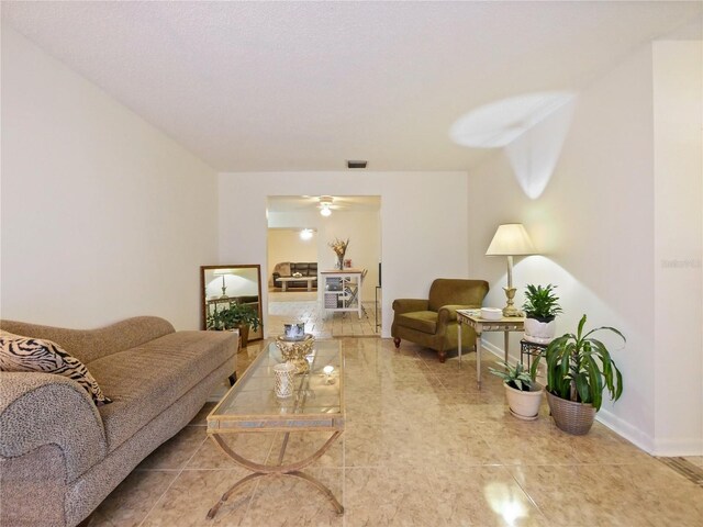 4025 Luan Dr, Orlando, FL 32808 - photo 9