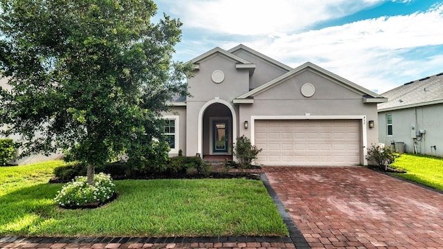 457 Bridgeford Crossing Blvd, Davenport, FL 33837 - photo 1