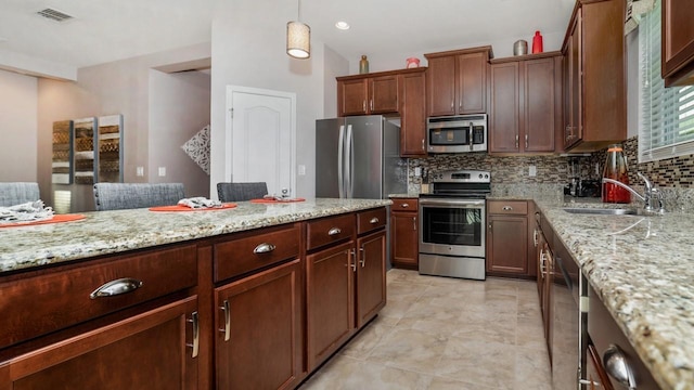 457 Bridgeford Crossing Blvd, Davenport, FL 33837 - photo 2
