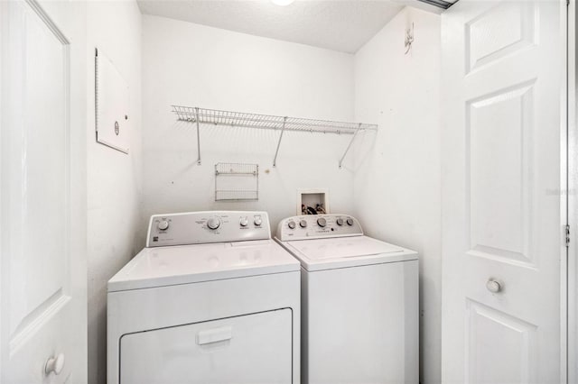 5004 Ashford Falls Ln, Oviedo, FL 32765 - laundry room with washing machine and clothes dryer