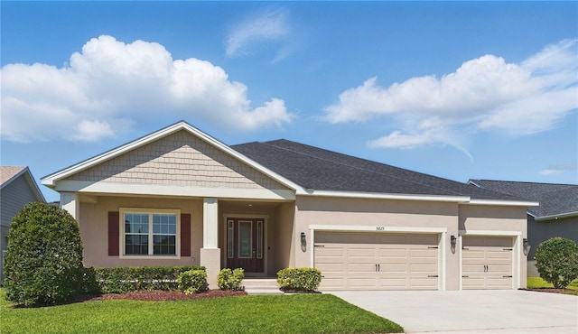 5829 Valentino Way, Lakeland, FL 33812 - ranch-style house featuring concrete driveway, an attached garage, stucco siding, and a front lawn