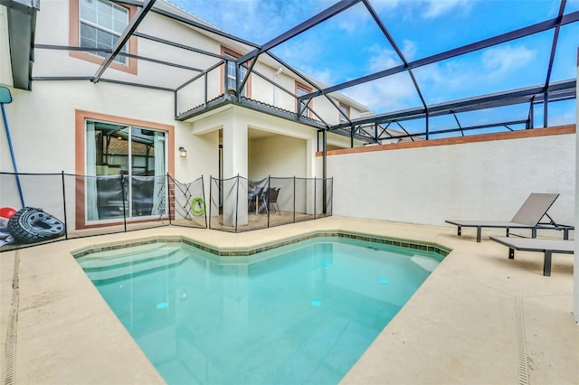 1571 Plunker Dr, Davenport, FL 33896 - view of pool with a patio and glass enclosure