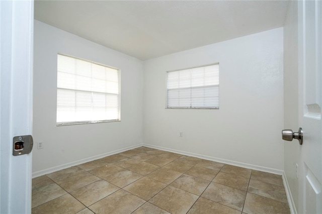 14796 SW 39th Cir, Ocala, FL 34473 - empty room with baseboards