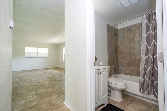 14796 SW 39th Cir, Ocala, FL 34473 - full bathroom featuring shower / tub combo, vanity, and tile patterned floors