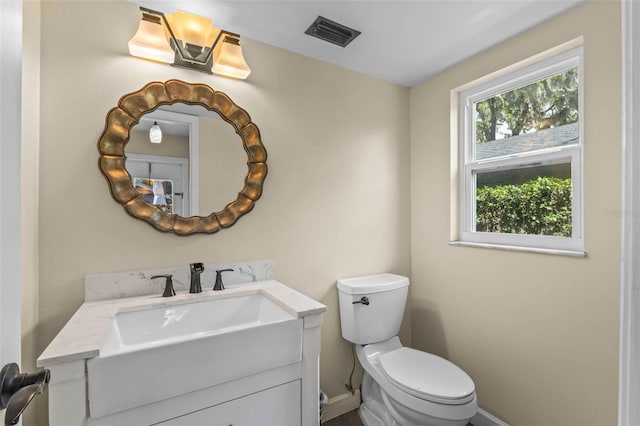 1010 Chokecherry Dr, Winter Springs, FL 32708 - bathroom with baseboards and vanity