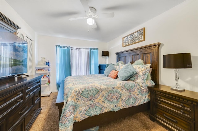 9231 Ventana Ln, Orlando, FL 32825 - carpeted bedroom featuring ceiling fan