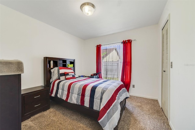 9231 Ventana Ln, Orlando, FL 32825 - bedroom with carpet flooring and baseboards