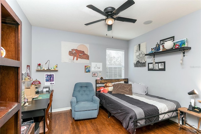 8419 Chamberlain Pl, Oviedo, FL 32765 - bedroom with ceiling fan, baseboards, and wood finished floors