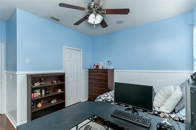 8419 Chamberlain Pl, Oviedo, FL 32765 - office featuring visible vents, baseboards, wood finished floors, and ceiling fan