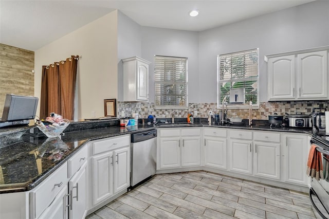 8614 Miramar Terrace Cir, Temple Terrace, FL 33637 - photo 7