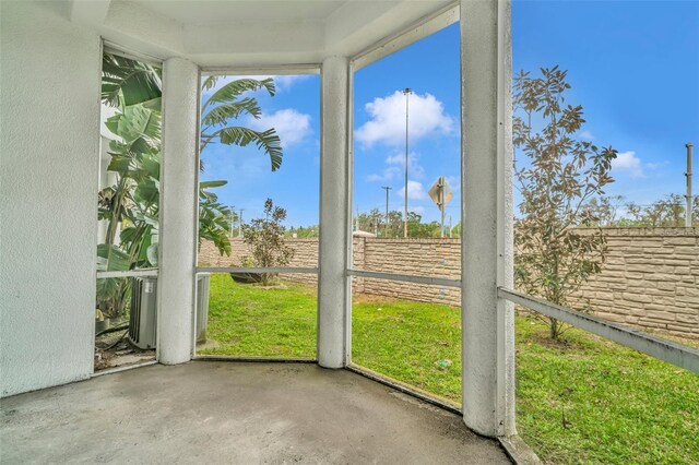 8614 Miramar Terrace Cir, Temple Terrace, FL 33637 - photo 13