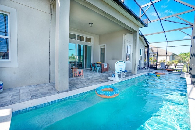 3041 Cardillino Way, Kissimmee, FL 34741 - pool with glass enclosure and a patio