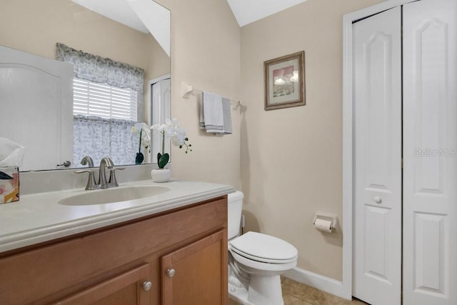 987 Alston Bay Blvd, Apopka, FL 32703 - bathroom with vanity, a closet, and tile patterned flooring