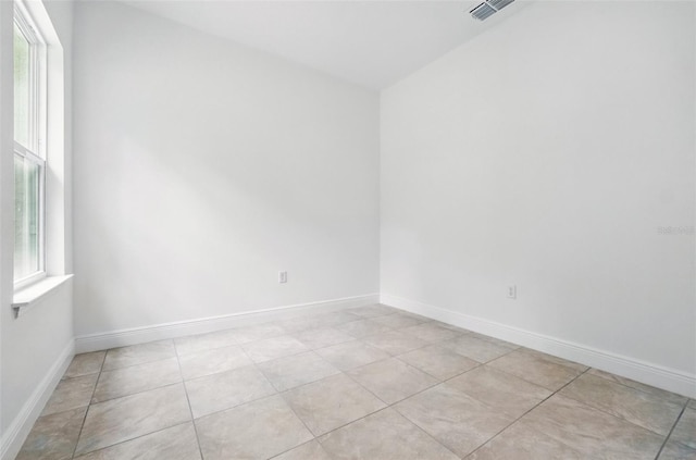 7738 N Creek Way, Citrus Springs, FL 34434 - unfurnished room with light tile patterned floors and baseboards