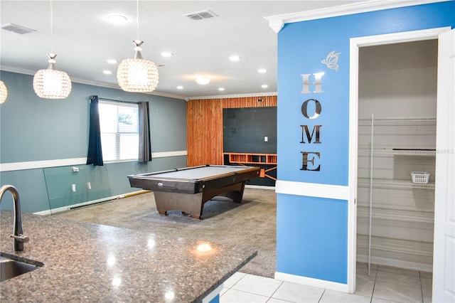 184 Lake Smart Cir, Winter Haven, FL 33881 - game room with crown molding, billiards, recessed lighting, baseboards, and a sink