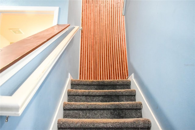 184 Lake Smart Cir, Winter Haven, FL 33881 - view of stairway