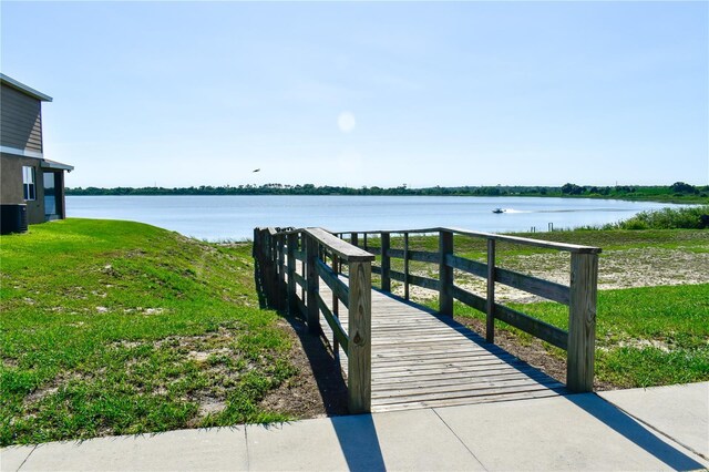 184 Lake Smart Cir, Winter Haven, FL 33881 - water view