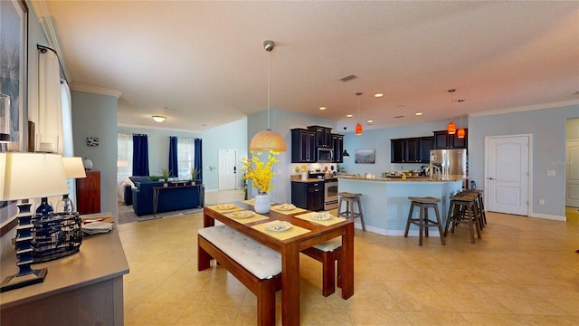 dining space featuring ornamental molding, light tile patterned flooring, baseboards, and recessed lighting