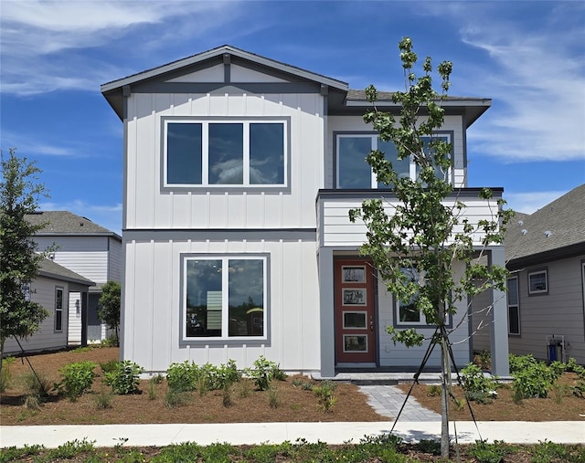 2980 Embark Trl, Saint Cloud, FL 34771 - modern home with board and batten siding