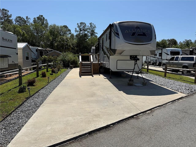 2825 NE 104th Ave, Silver Springs, FL 34488 - photo 1