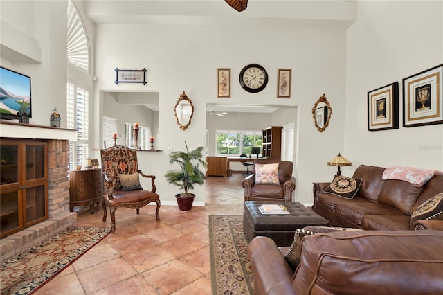 738 Powderhorn Cir, Lake Mary, FL 32746 - living area with baseboards and a towering ceiling