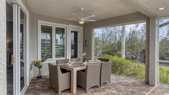 sunroom / solarium with a healthy amount of sunlight