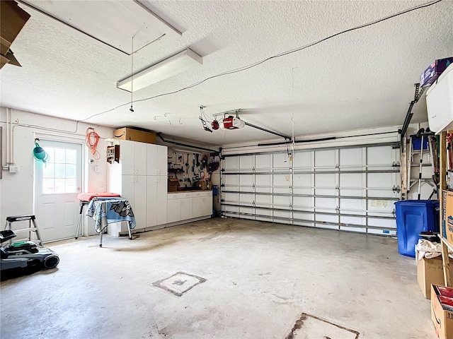 5060 NW 26th St, Ocala, FL 34482 - garage with a garage door opener