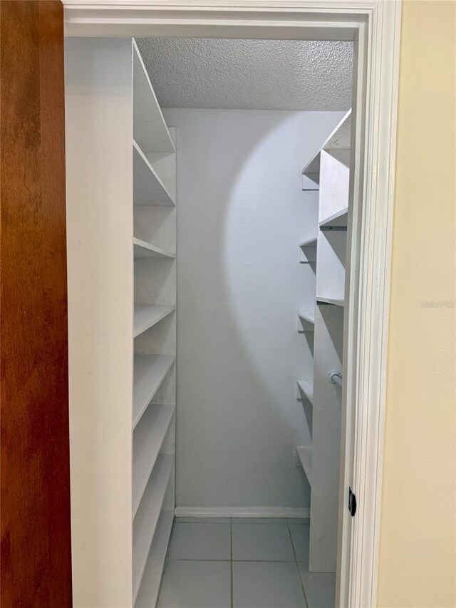 3652 Oak Grove Dr, Sarasota, FL 34243 - view of pantry