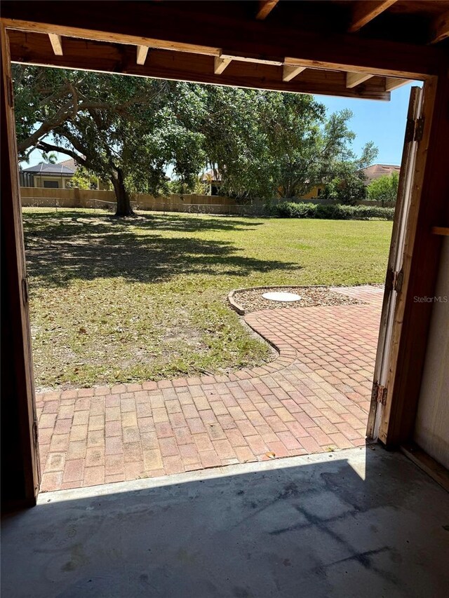 3652 Oak Grove Dr, Sarasota, FL 34243 - view of patio / terrace