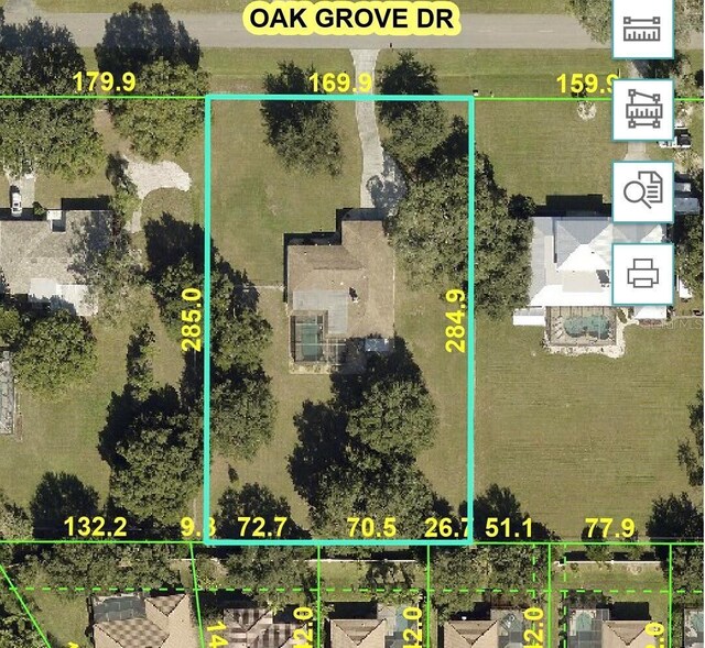 3652 Oak Grove Dr, Sarasota, FL 34243 - aerial map of property and surrounding area
