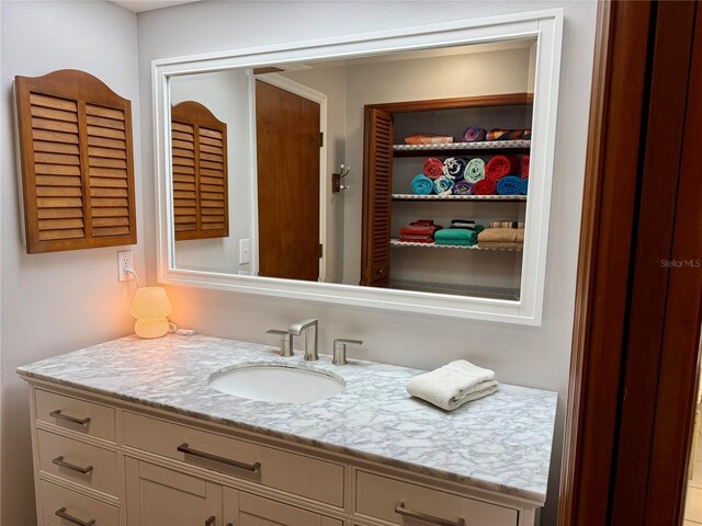 3652 Oak Grove Dr, Sarasota, FL 34243 - bathroom featuring vanity