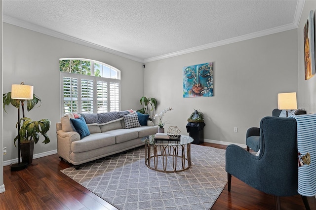 10033 Hart Branch Cir, Orlando, FL 32832 - living area with wood finished floors, a textured ceiling, ornamental molding, and baseboards