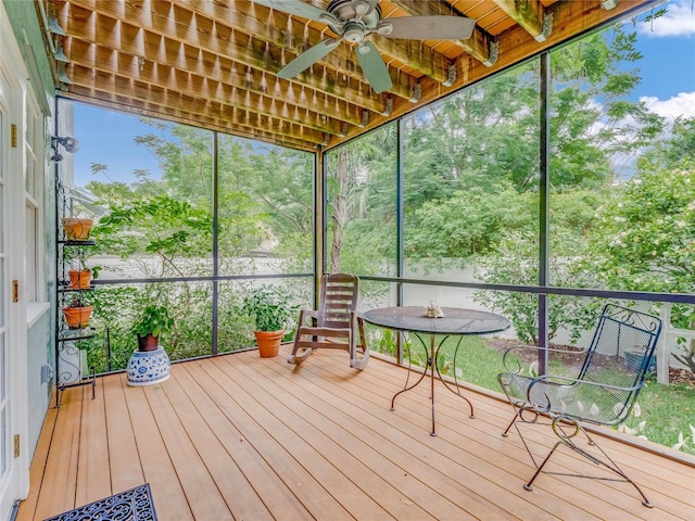 811 Laurel Ave, Orlando, FL 32803 - unfurnished sunroom with ceiling fan