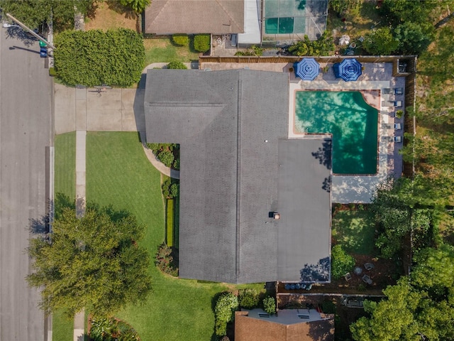 3015 Dawley Ave, Orlando, FL 32806 - drone / aerial view of a pool