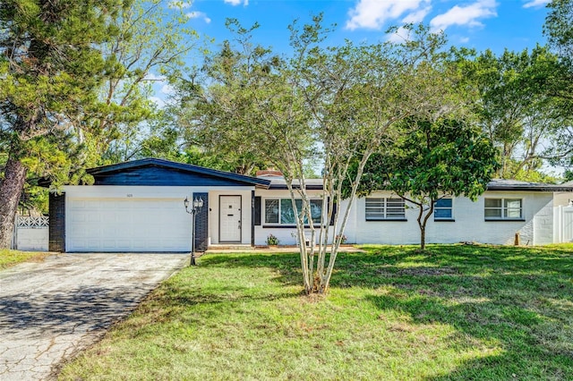 505 Lake Shore Dr, Maitland, FL 32751 - single story home featuring a garage, driveway, and a front yard