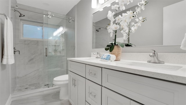 1027 Dees Dr, Oviedo, FL 32765 - bathroom with double vanity and a marble finish shower