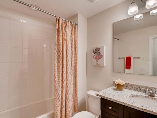 1550 Dalehurst Ln, Kissimmee, FL 34744 - bathroom with shower / tub combo, vanity, a textured ceiling, and toilet